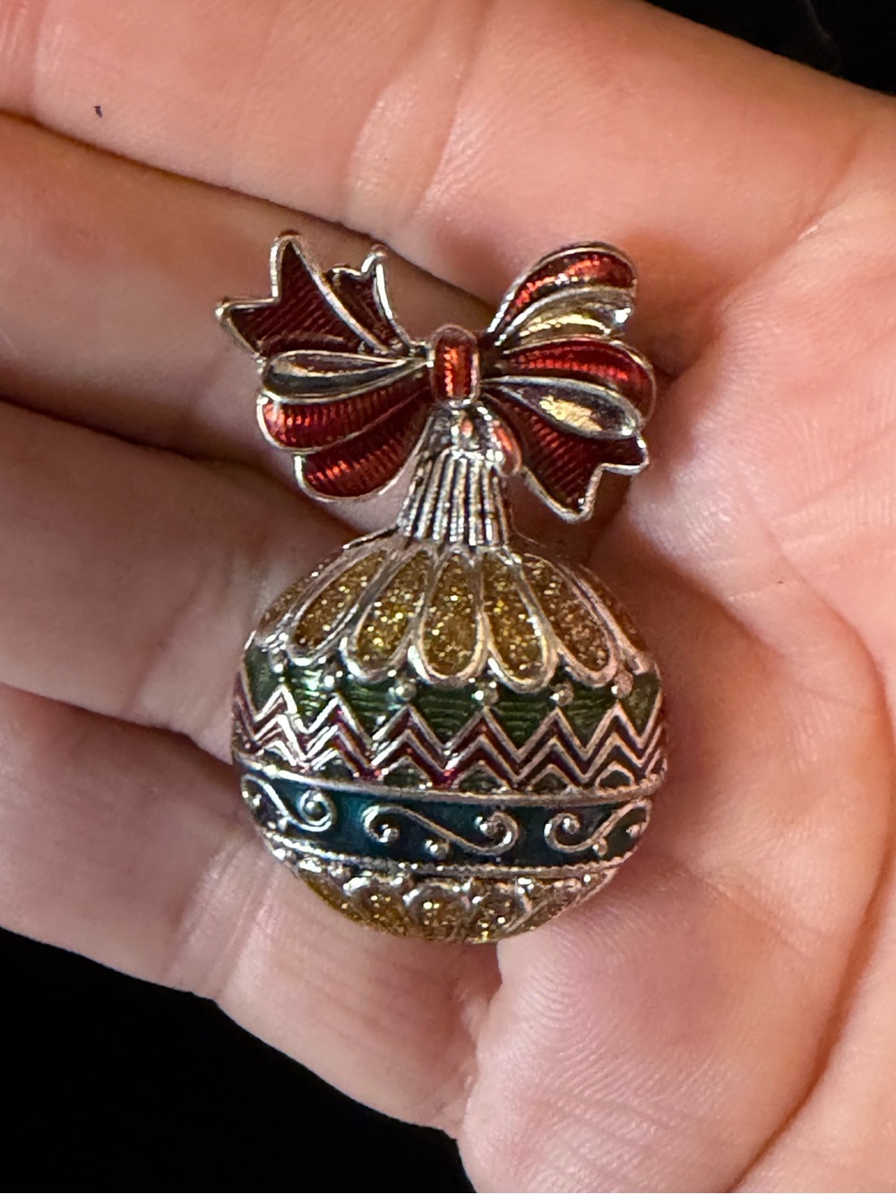 Vintage Nina Ricci Silvertone Enamel Christmas Ball Ornament Brooch Pin Jewelry